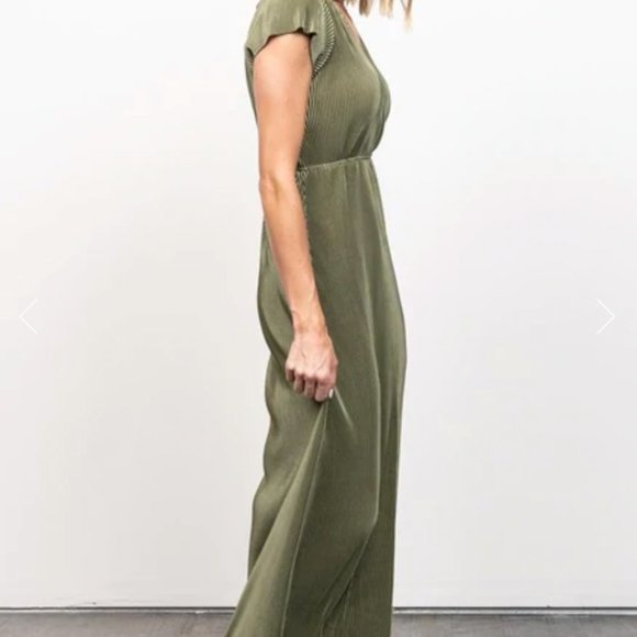 NWT Small Baltic Born Athena Pleated Maxi Dress - Sage Green - Small - Picture 5 of 5